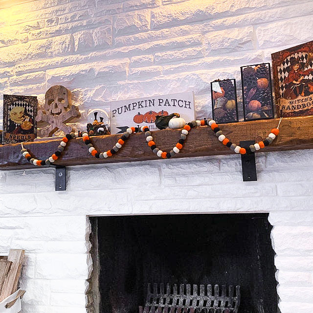 Mantel Add On - Removable Stocking & Accessory Hangers